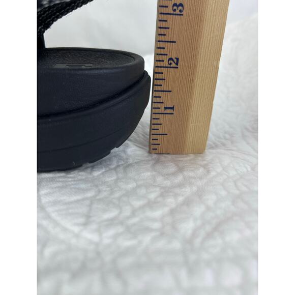 FitFlop Women 11 Black Fabric Strappy Waterproof Summer Vacation Sandal ES5-090A - Picture 4 of 11